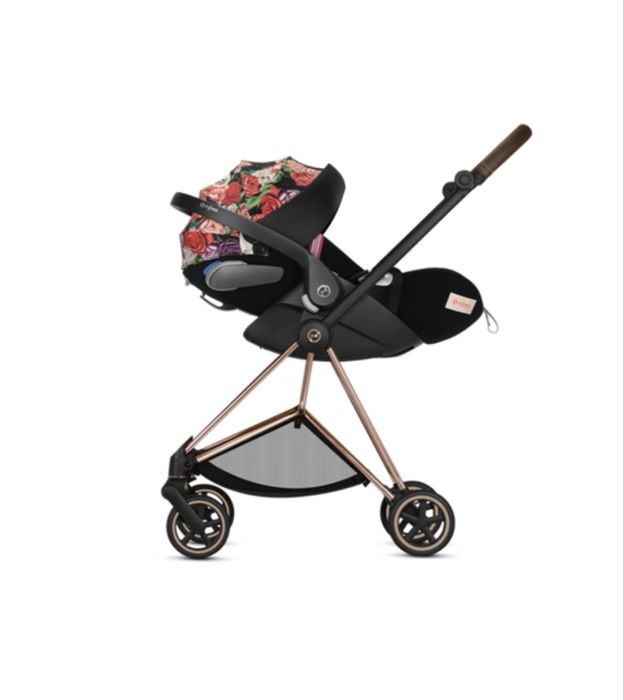 Cybex Cloud Z I-Size Fotelik Samochodowy 0-13 kg Spring Blossom Dark