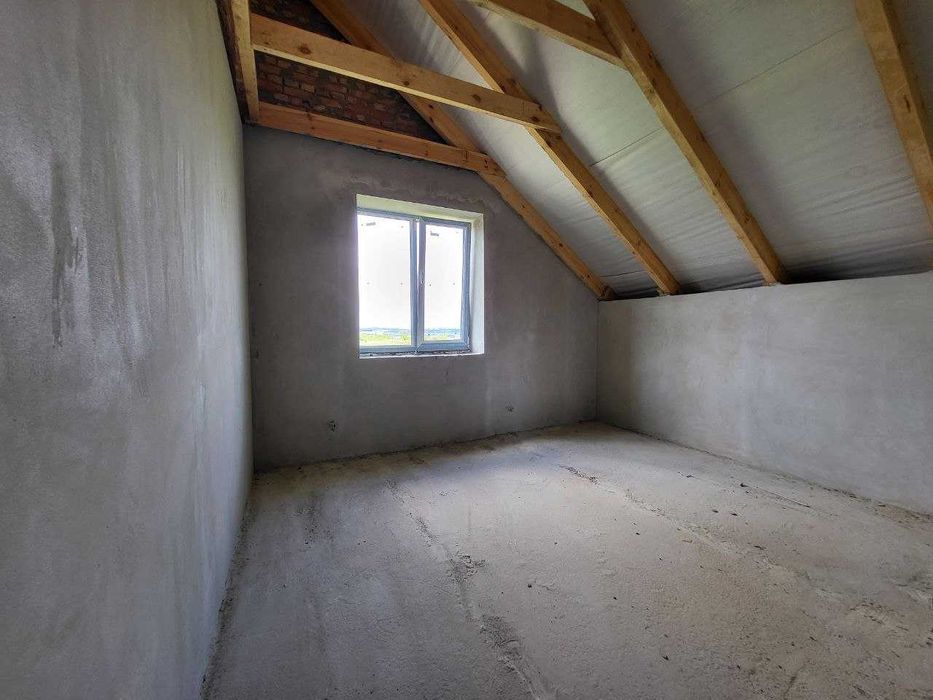 Двоповерховий будинок 160 кв. м. з гаражем