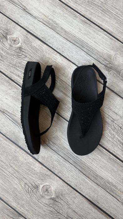 Босоніжки Skechers ArchFit 37p. 24см