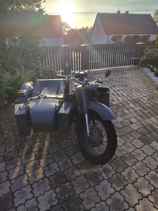 Dniepr z wózkiem bocznym