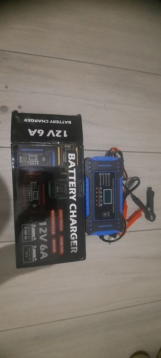 Зарядка автомобильная