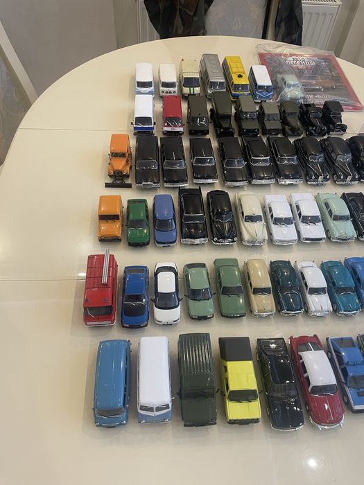 Продам маштабные модели 1/43 автомобилей Ссср