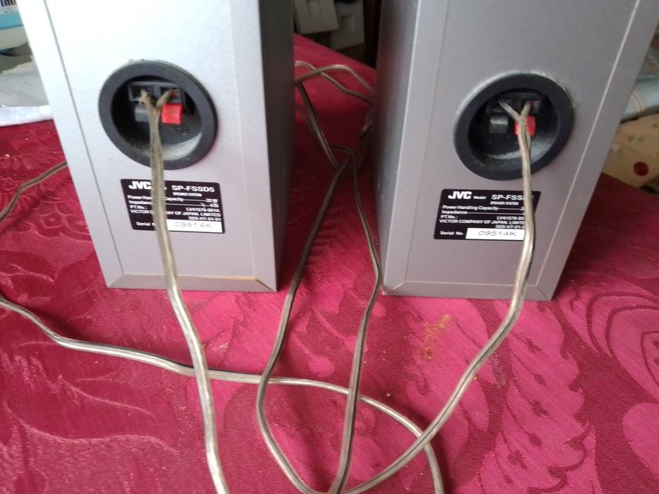 Zum Zum Wum Wum!As colunas Sensação do OLX-JVC15E-Caixa Quick7EDesde2E