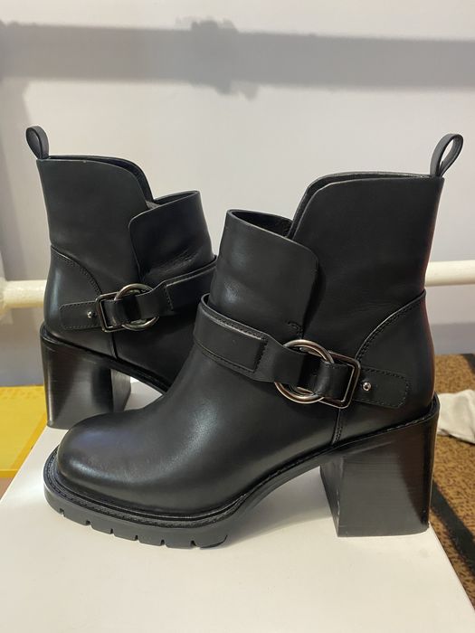 Ботильйони , черевики , ботинки