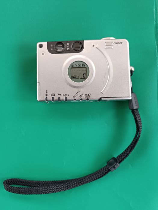 Aparat fotograficzny Canon Ixus 2