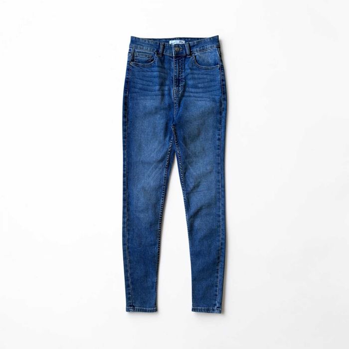 Sinsay jeansy damskie slim fit niebieskie spodnie denim rozmiar 36