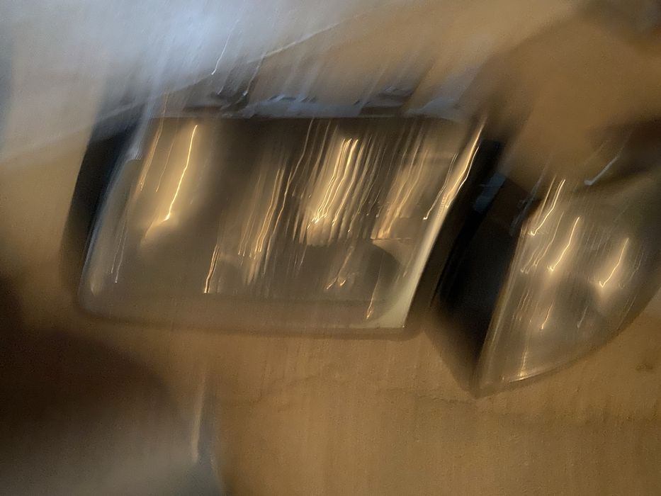 Farol e pisca audi a3