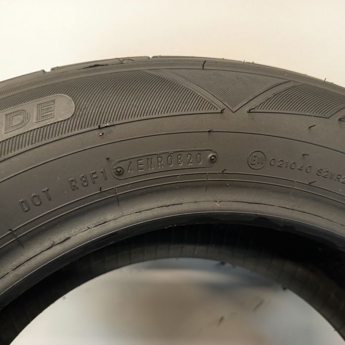 215/60R16 Falken Ziex ZE914a