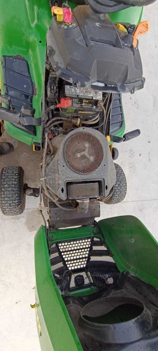 Trator corta relva john deere profissional