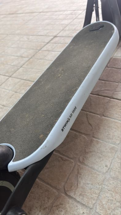 Trotinete XSD 100 - com garantia de 24 meses