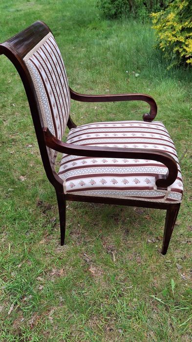 SPRZEDAM FOTEL w stylu Biedermeier