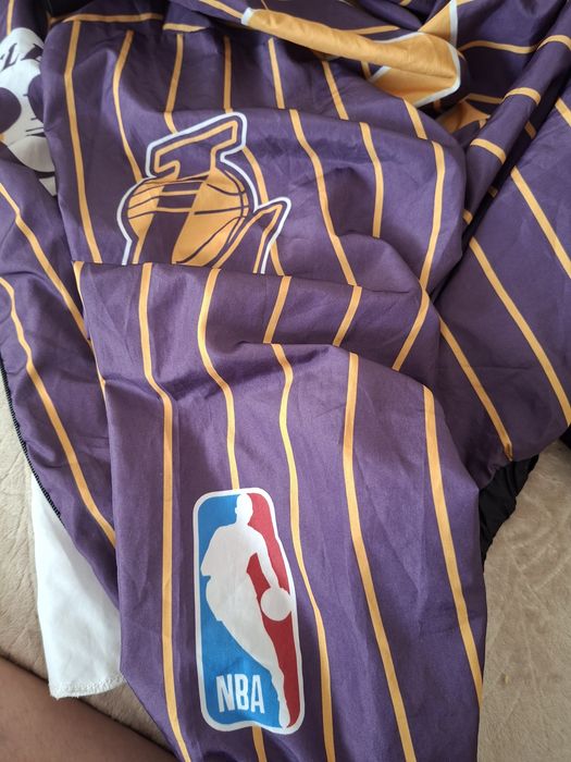 Wiatrówka, bluza LA Lakers