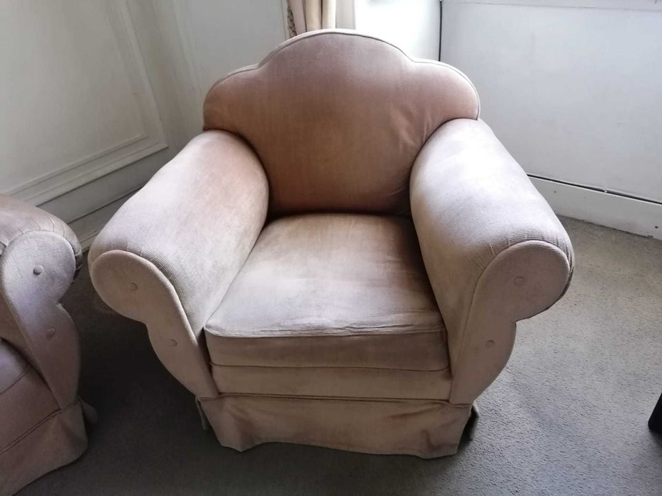 Sofá 3 lugares e poltrona vintage