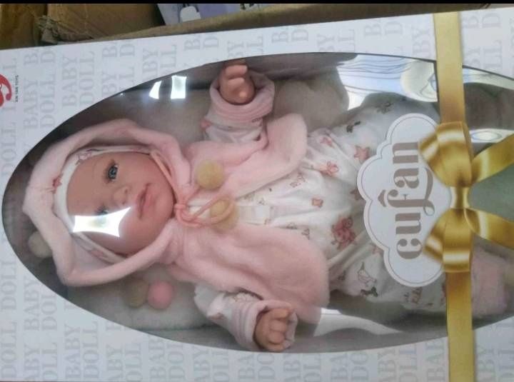 Lalka bobas LullaBaby – realistyczna, w pudełku, idealna na prezent