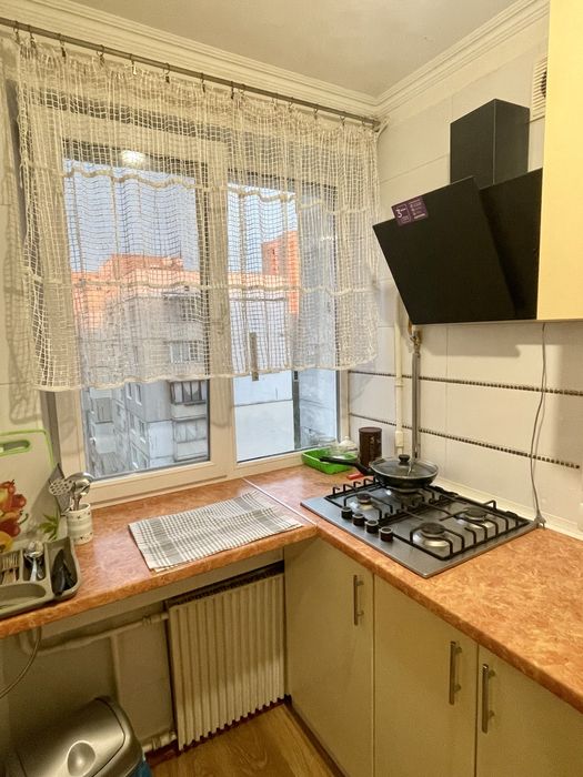 Квартира ОРЕНДА ПОДОБОВО ПОГОДИННО 1кімнатна соломяʼнка жд вокзал Київ