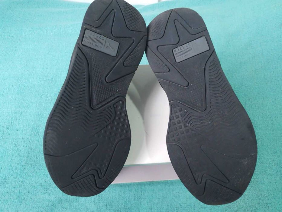 Продам чоловічі кросівки Puma