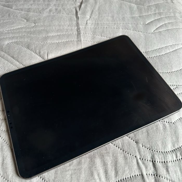 Продам ipad pro 11 2018