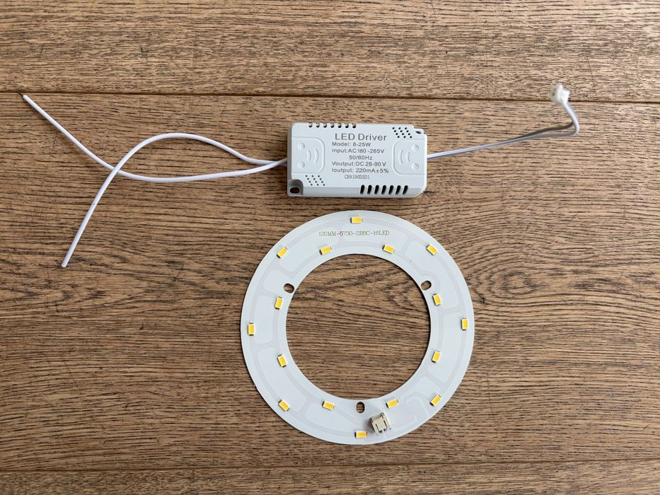 Okrągły moduł LED 8 W + Led Driver 10 kompetów