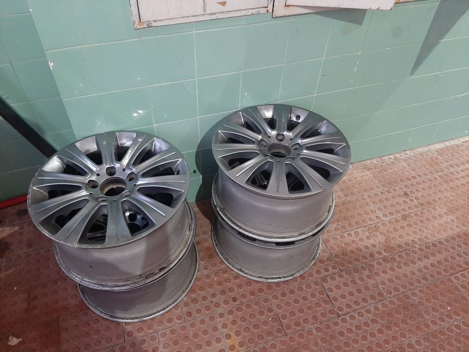 4 jantes Mercedes jante`15