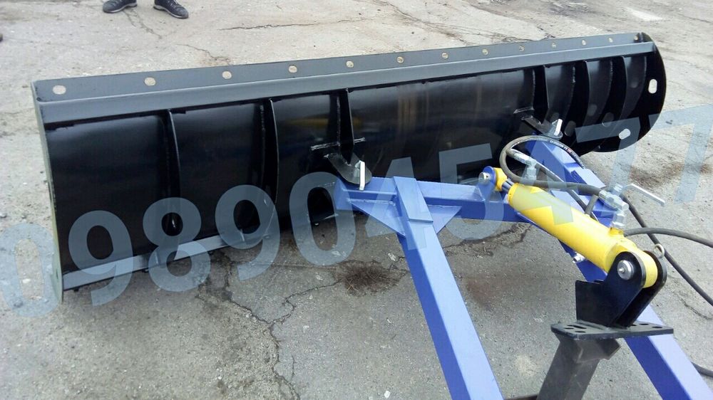 Отвал снегоуборочный,лопата Усиленная к тракторам МТЗ,ЮМЗ,Т-40