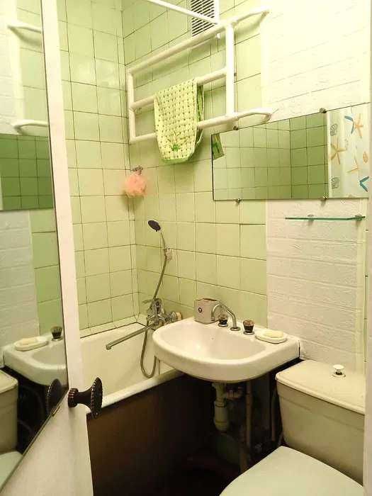 2К квартира на Строителей,24 м. Дарница