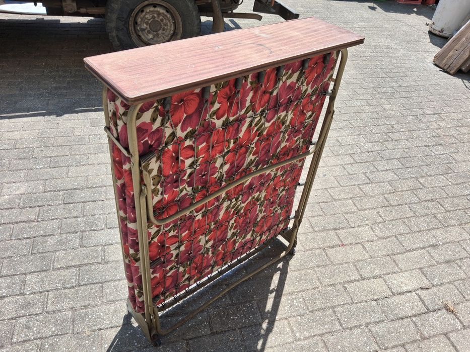Divan (cama articulada individual)
