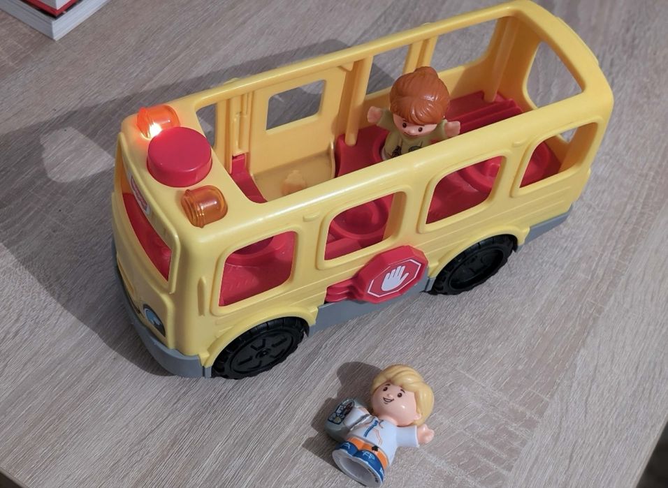 Autobus Little People Autobus malego odkrywcy