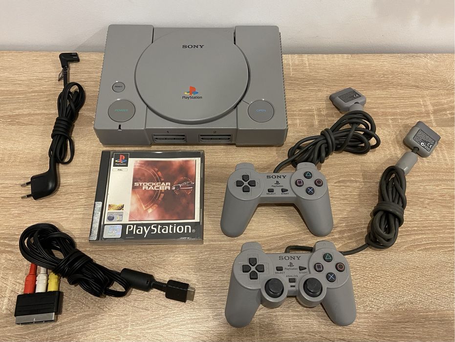 Konsola Sony PlayStation 1 / PSX, PS1 - KOMPLET! - 100% Sprawna! PADY