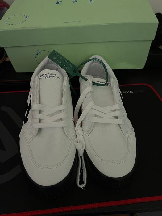 tênis off-white novo nunca usado