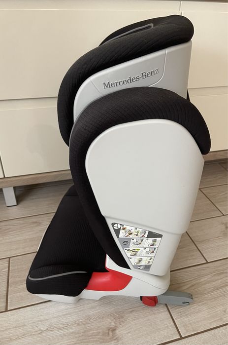 Автокрісло Mercedes Benz