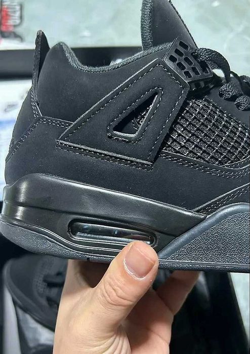 Jordan 4 Retro Black Cat R.46