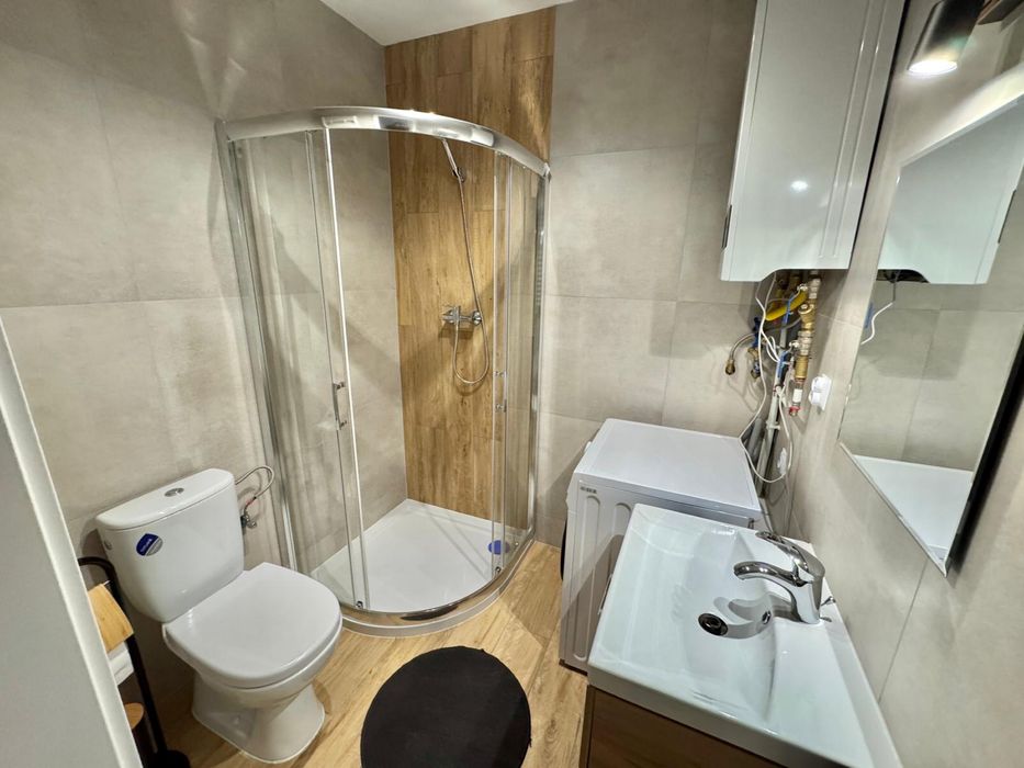 Wynajmę mieszkanie w bardzo dobrej lokalizacji !!!