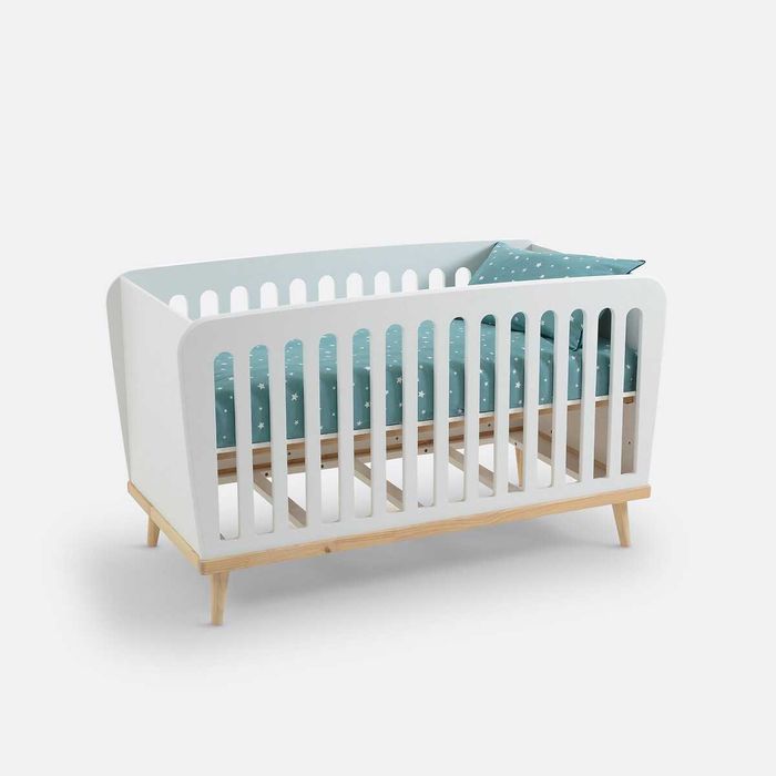 Quarto criança (Cama de bebé evolutiva 3 em 1 / cómoda / muda fralda)