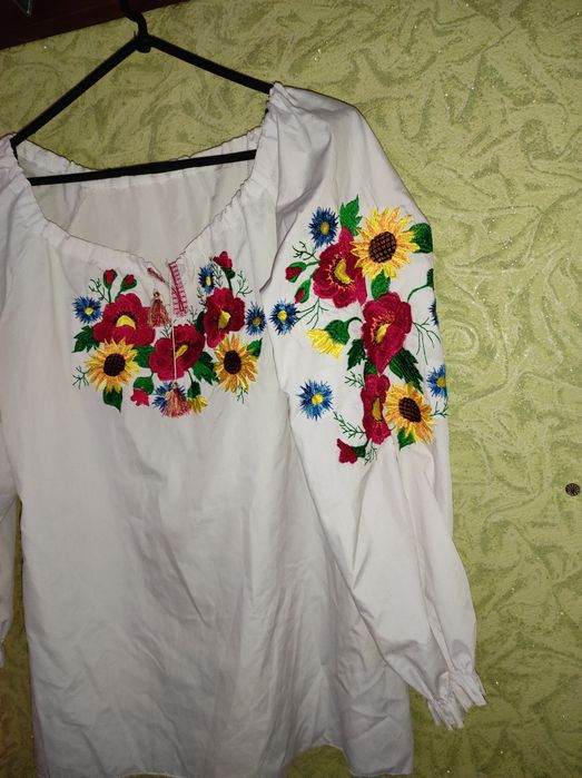Продам вишиванку