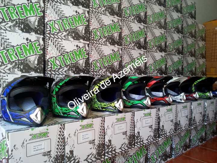 Capacetes criança de motocross extreme para mini motas e moto 4