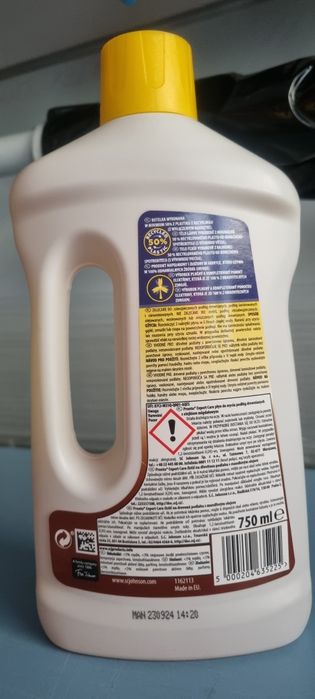 Pronto. Płyn do mycia drewnianych podłóg. 3x750 ml.