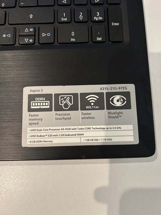 Computador portátil Acer Aspire 3