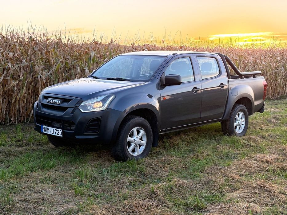 Isuzu D-Max Isuzu dmax 1.9 mega stan