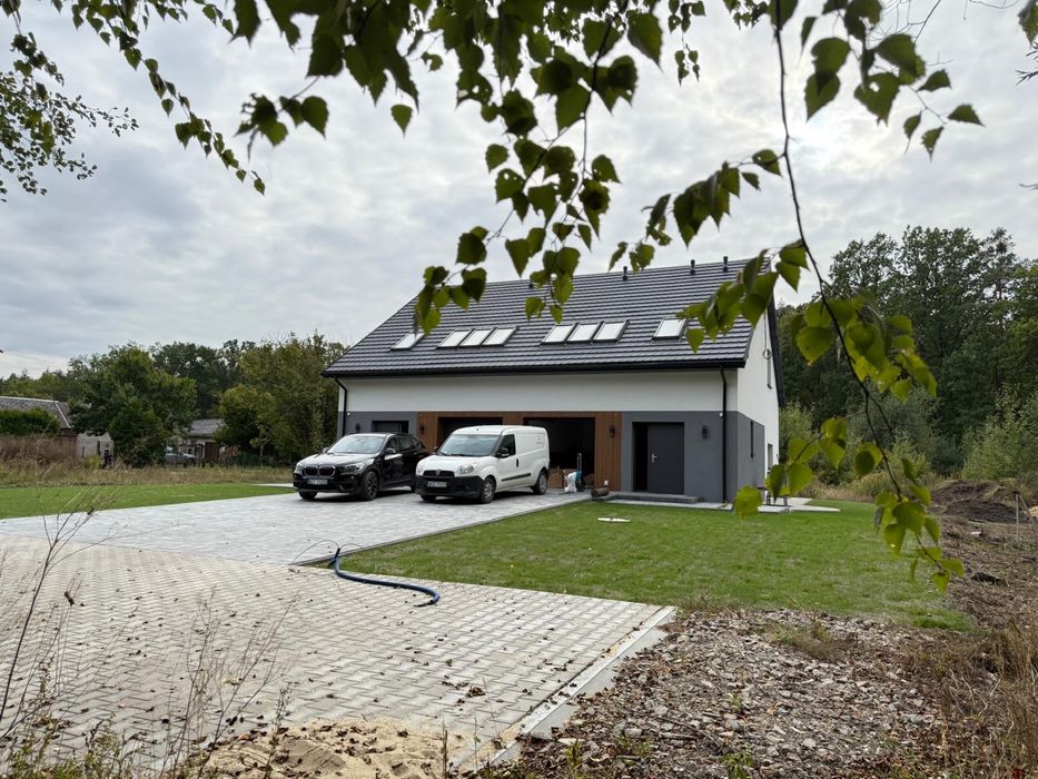 Dom/segment na wynajem Żyrardòw ( Chroboty)