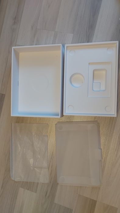 Pudełko po MacBook Air 13