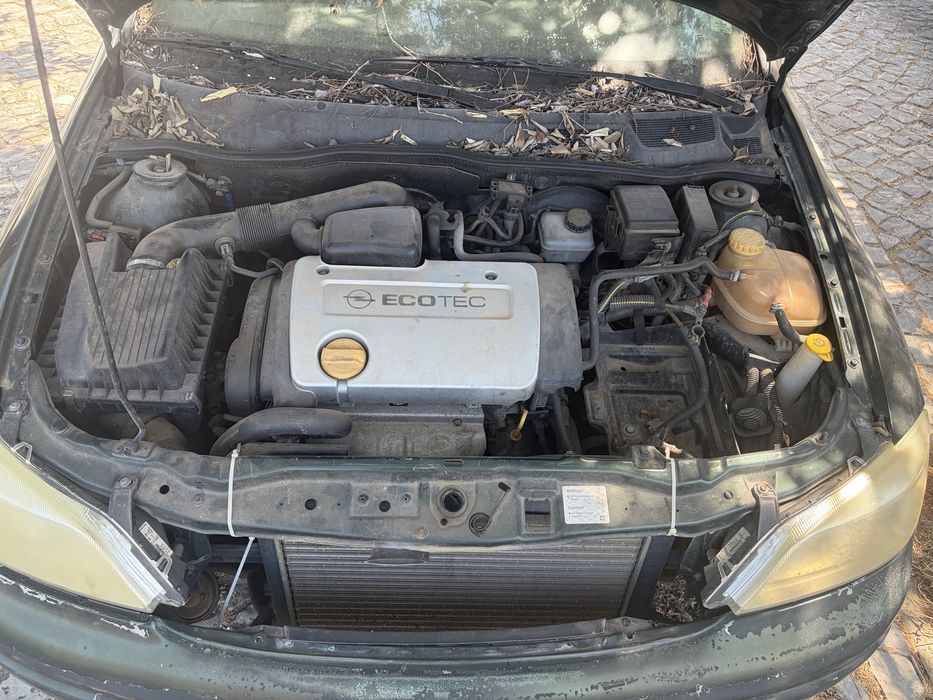 Opel Astra para arranjar ou para peças