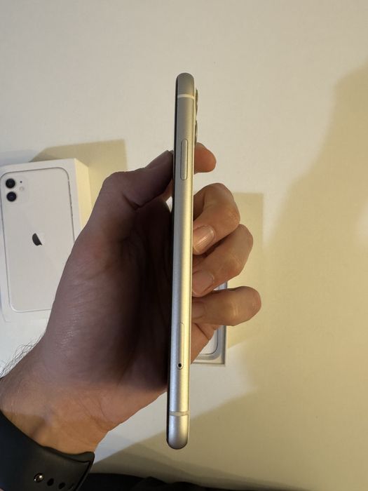 Iphone 11 128 бу