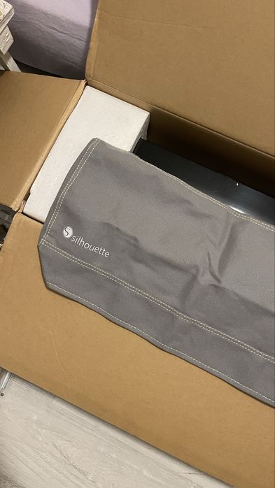 Режущий плоттер Silhouette CAMEO 3 + доп, материалы