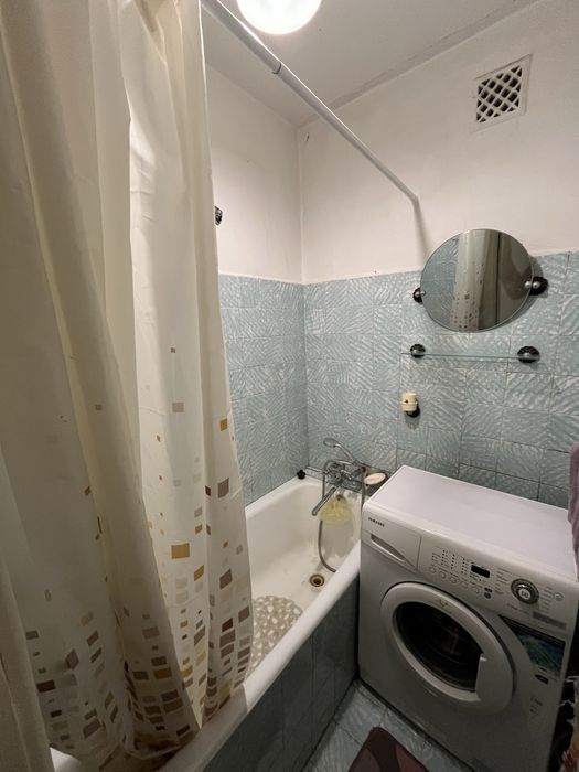 Здам в оренду 3 кімнатну квартиру по вул. Степана Бандери