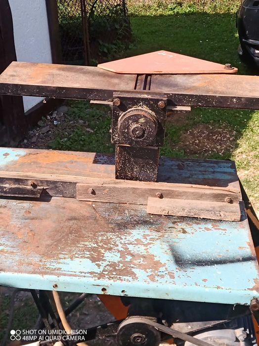 Циркулярка з рубанком