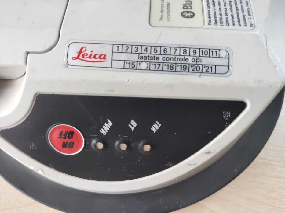 Двухчастотный GNSS приемник Leica GS08plus