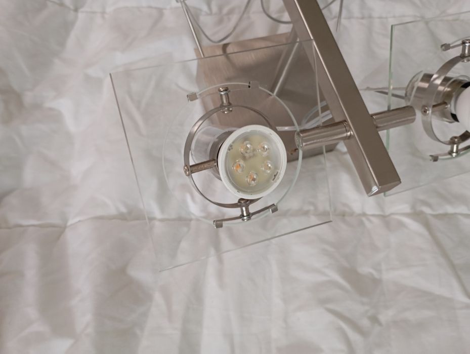 Conjunto de  Candeeiro/projector LEDs IKEA Fuga T0428