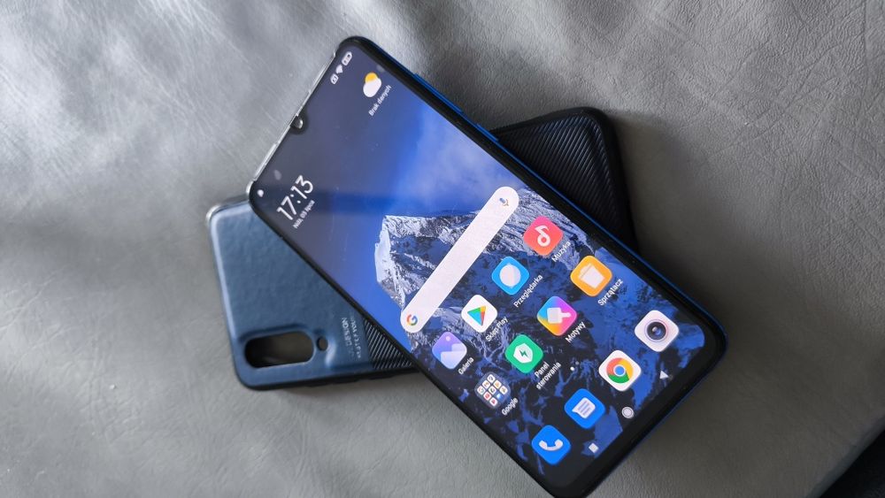 Xiaomi Mi 9 lite (6/128gb)
