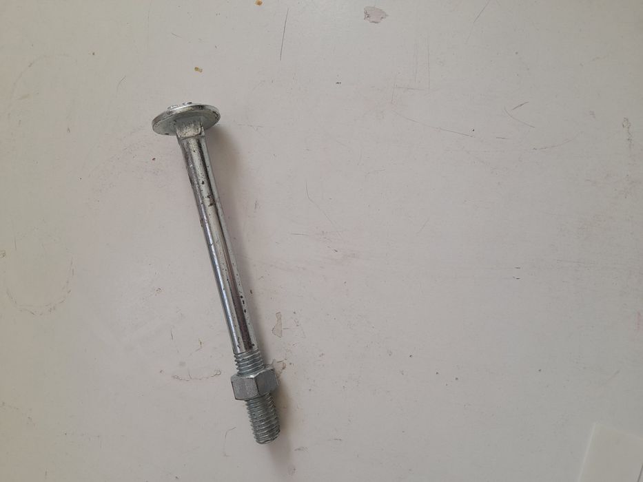 Śruba zamkowa M12x150/36 z nakrętką