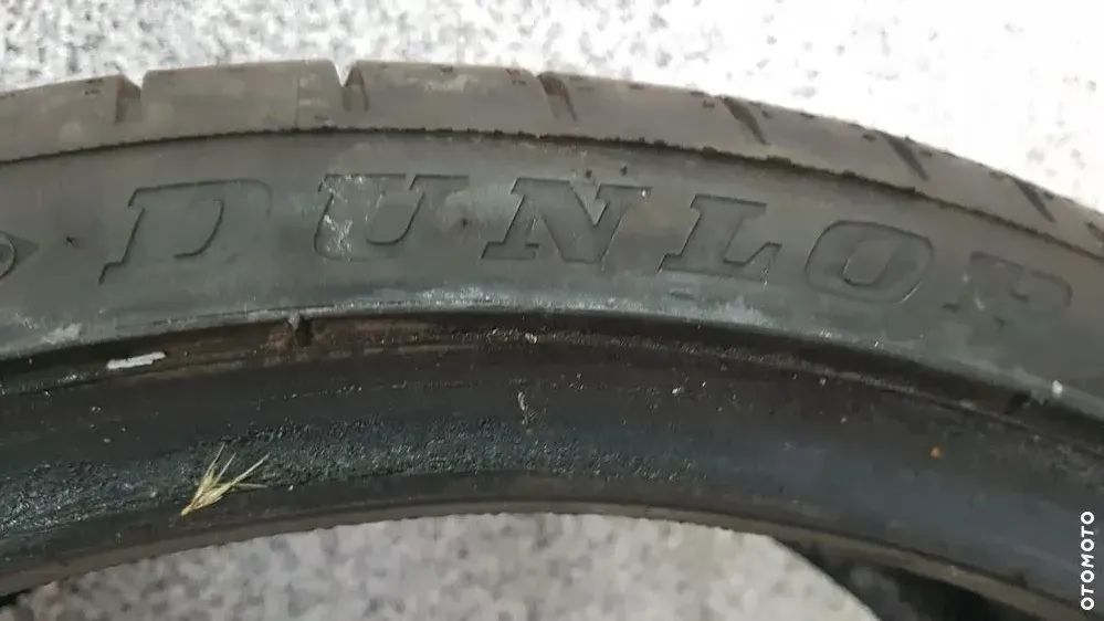 dunlop sp sport maxx rt2 225/35r19   225/35zr19